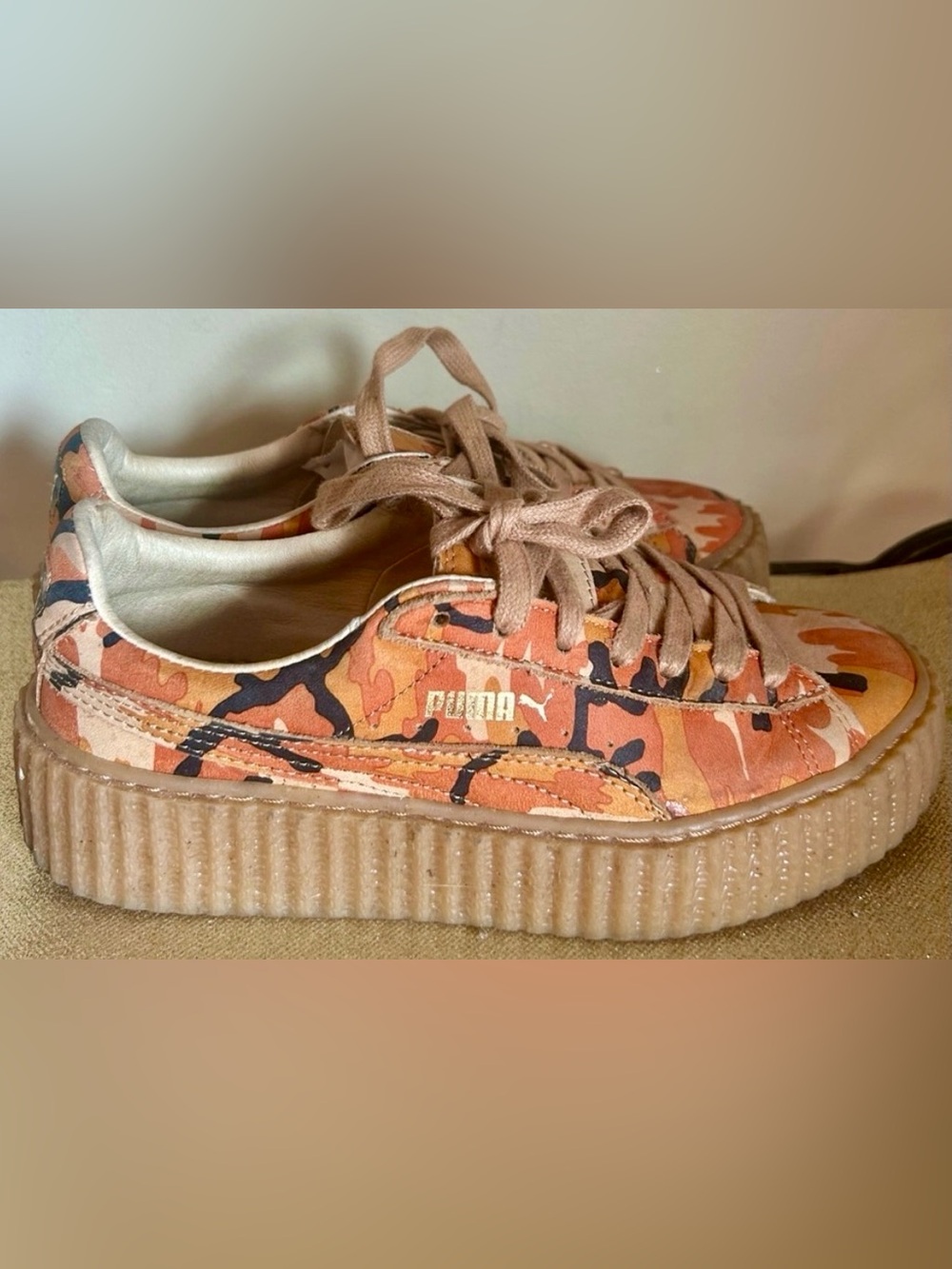 FENTY X PUMA - CAMO SNEAKERS - EUC